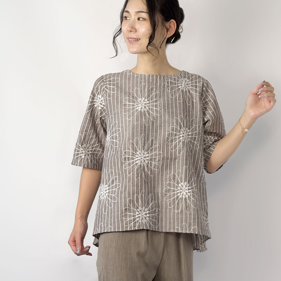 フラワー刺繍ストライプチュニック