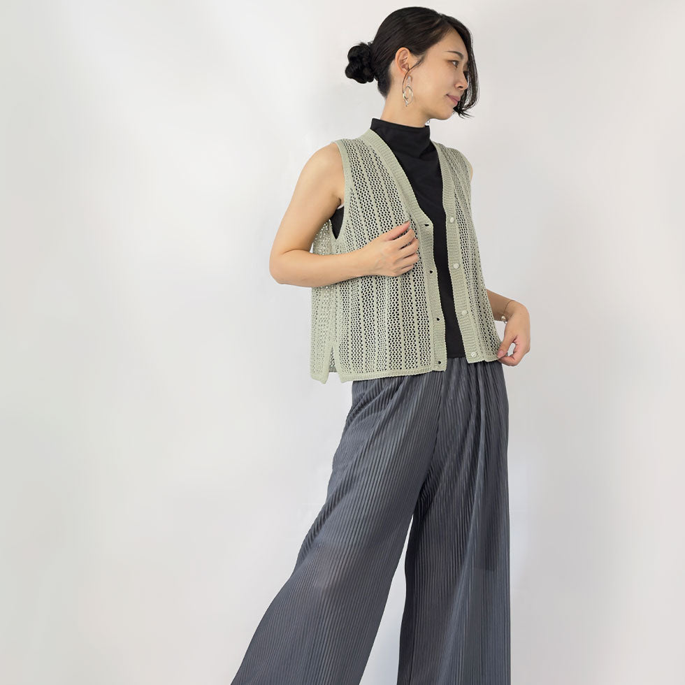 メッシュ網みニットベスト