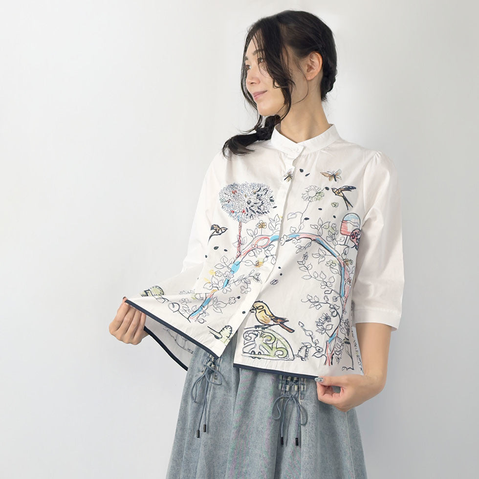 アート刺繍ノーカラーリラックスフィットブラウス