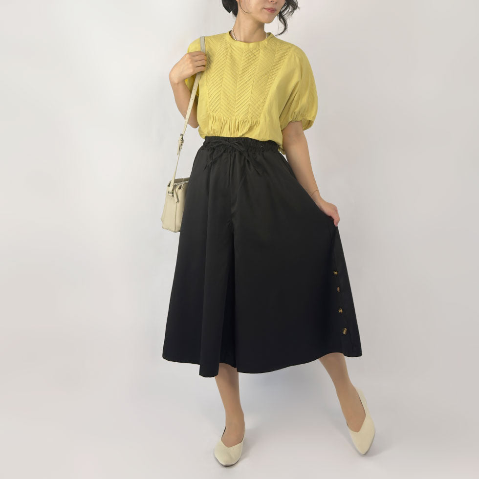 サイドボタンワイドパンツ