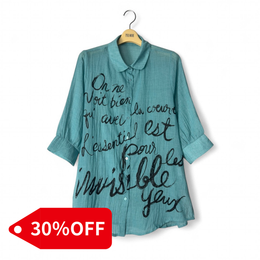 英字プリントコットンブラウス（30％OFF）